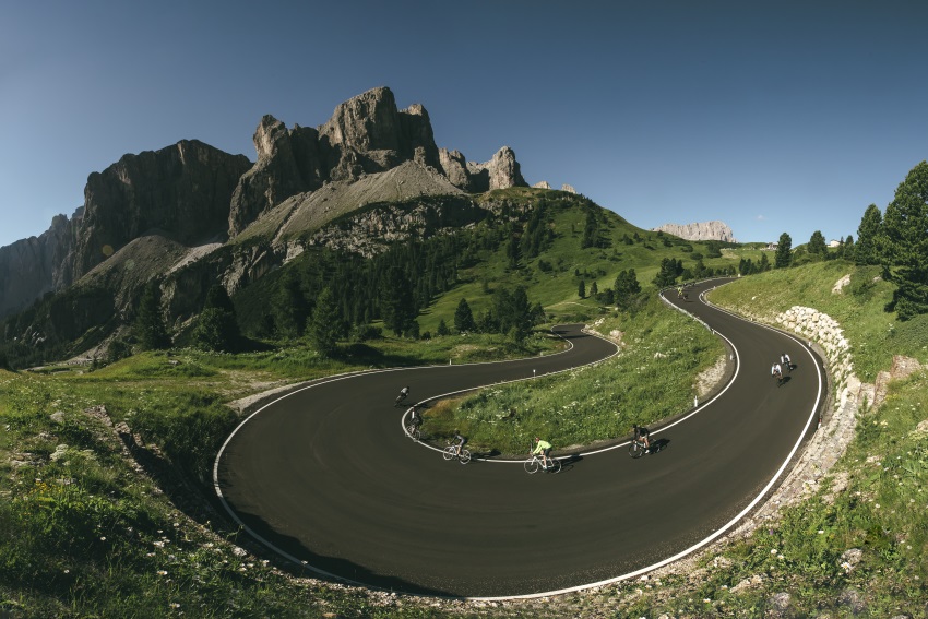 Among the Giants / Dolomiti Experience – Pordoi Pass - Image 1
